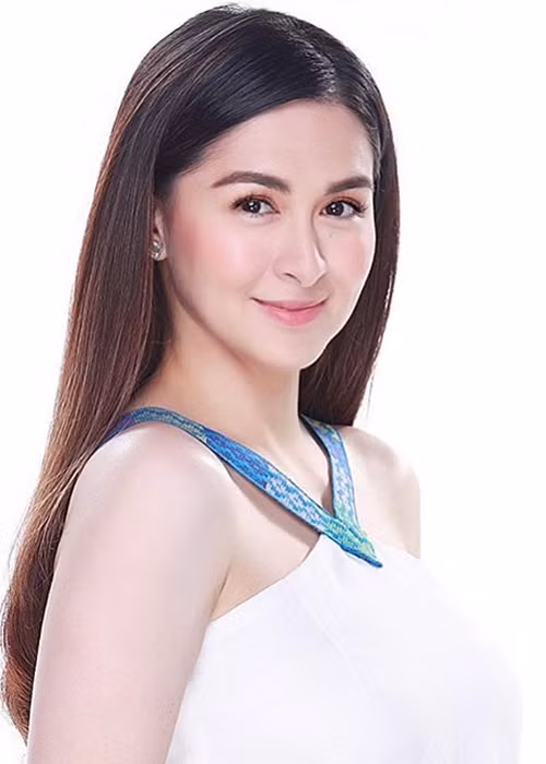 Năm 2019, gia đình người đẹp chào đón thêm một thành viên mới.