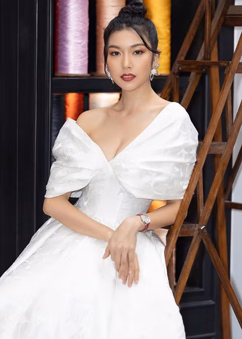 Sau mối tình với Tuấn John tan vỡ, Thúy Vân đến nay chưa công khai bất kì mối quan hệ tình cảm nào.