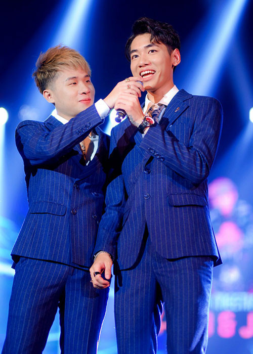 Trước tin đồn mâu thuẫn, Jack - K-ICM rất thân thiết và cùng nổi lên nhờ sự kết hợp ăn ý trong các MV gây sốt như "Sóng gió", "Bạc phận", "Hồng nhan". Ảnh: Yeah1