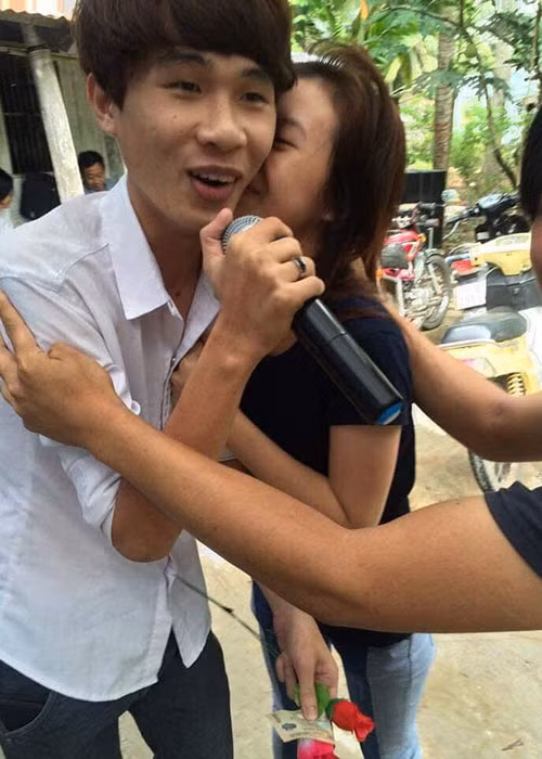 Trước khi vướng ồn ào, Jack "Sóng gió" từng nhận được sự chú ý của dư luận vì lộ hình ảnh gầy gò, đen nhẻm lúc chưa nổi tiếng.