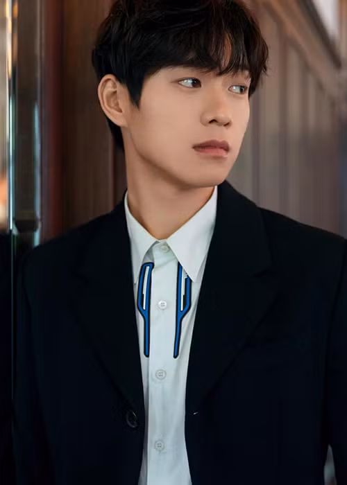 Tuy giàu có nhưng Ngụy Đại Huân sống khá tiết kiệm.