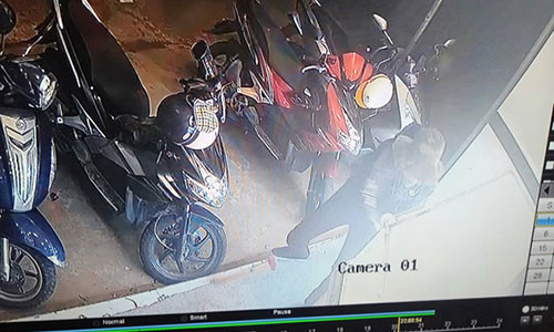 Mai xem U22 Viet Nam ha Indonesia, chu tiem vang bi cuop ghe tham