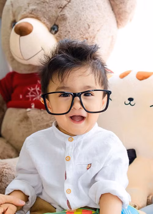 Vẻ ngoài kháu khỉnh của bé Nanda khiến fan Nguyệt Ánh mê tít.