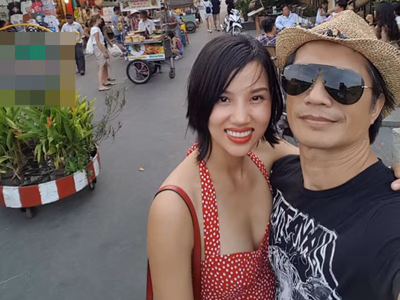 Sau khi kết hôn, Bebe Phạm quyết định từ giã sàn catwalk.