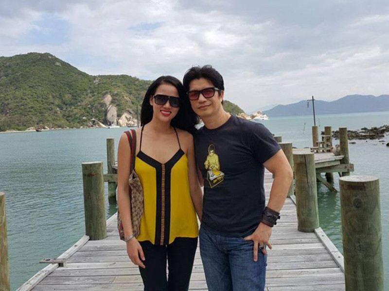 Bà xã của Dustin Nguyễn đẹp mặn mà sau 2 lần sinh nở.