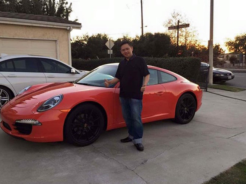 Trở về nước sau khi mãn hạn tù, Minh Béo vẫn thản nhiên khóc, cười, diễn kịch, tuyển diễn viên như chưa từng có scandal ấu dâm xảy ra khiến dư luận vô cùng phẫn nộ.