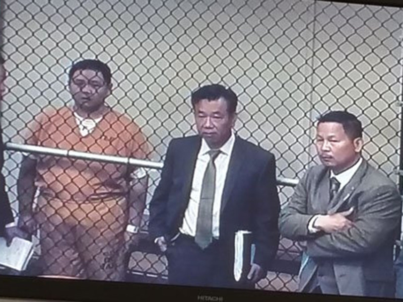 Trong lần đầu tiên ra hầu tòa vào ngày 15/4/2016, Minh Béo phủ nhận các cáo buộc. Tại phiên tòa ngày 10/8/2016, anh nhận tội ấu dâm và bị tòa tuyên phạt 18 tháng tù giam. Ảnh: Báo giao thông