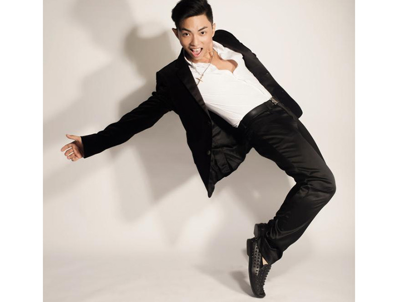 Thành tích vô địch giải dancesport quốc gia 2019 giúp Phan Hiển có suất đại diện Việt Nam thi đấu tại SEA Games.