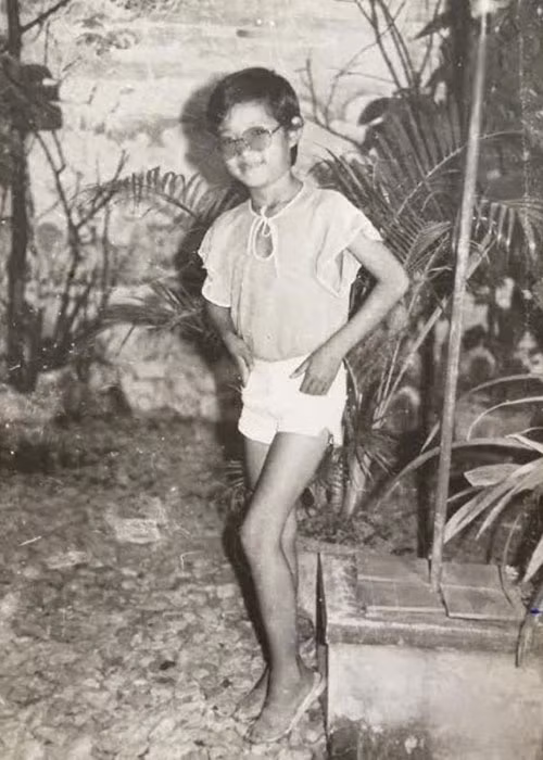 Thúy Nga càng lớn càng xinh xắn.