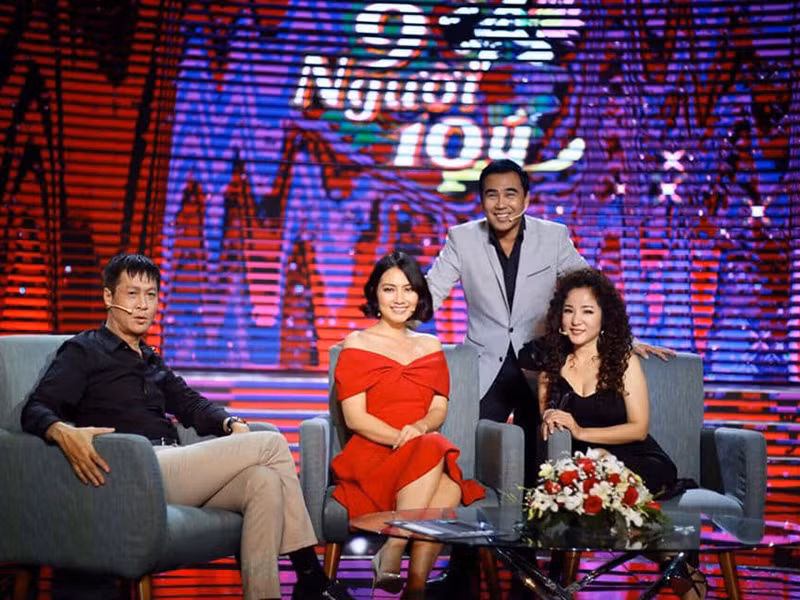 Nữ diễn viên xuất hiện trong các chương trình truyền hình.