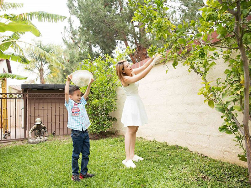 Thanh Thảo luôn yêu thương bé Jacky dù cô có một cô con gái ruột.