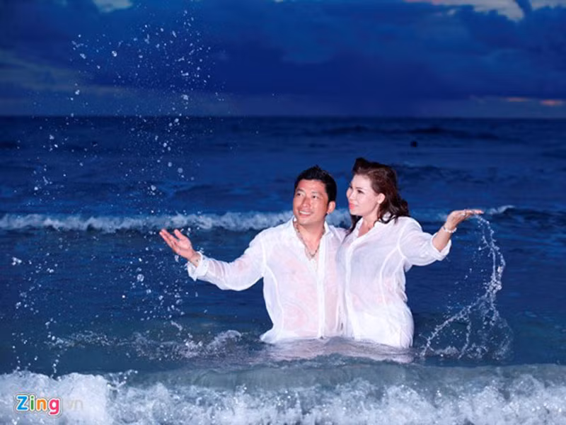 Sống chung, Kinh Quốc và vợ doanh nhân không thể tránh khỏi có những lúc mâu thuẫn. Nam diễn viên kể vợ chồng anh đòi chia tay nhiều nhưng lúc đó anh đều nhường nhịn. Ảnh: Zing