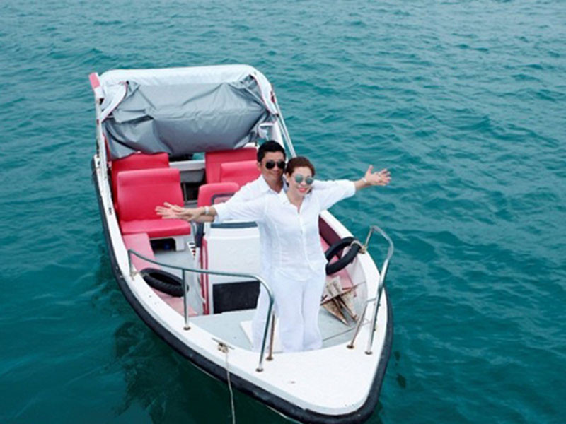 Chia sẻ với Vietnamnet, Kinh Quốc cho biết, vợ không thích anh đóng phim, cũng không coi phim của anh nhưng vẫn hết lòng ủng hộ công việc của chồng. Ảnh: Ngôi sao