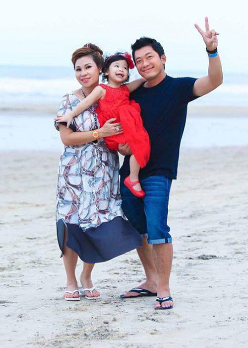 Nam diễn viên phim “Hướng nghiệp” cũng cho biết thêm, anh không quan tâm đến tài sản của vợ, anh chỉ cần cô tốt với anh là đủ. Ảnh: Khám phá