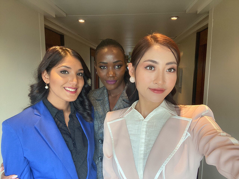 Thùy Linh vốn có lợi thế tiếng Anh với bằng IELTS 7.5.