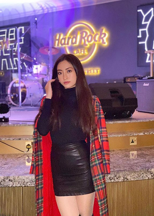 Đại diện Việt Nam cũng không có tên trong danh sách người chiến thắng giải Multimedia Award (Người đẹp truyền thông).