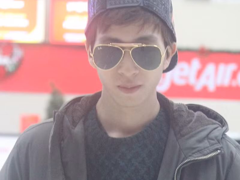 Theo Đất Việt, ViruSs từng phải ngủ ở công viên gần 1 tháng, sau đó ngày đi làm kiếm tiền, đêm lang thang ở các khu chợ, những nơi phức tạp trong xã hội để kiếm chỗ ngủ.