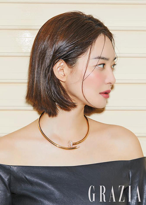 Cô là hình mẫu lý tưởng của nhiều đồng nghiệp nam, trong đó có Song Joong Ki.