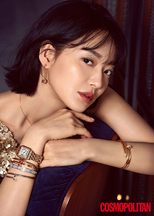 Cặp đôi luôn sánh cánh vượt qua khó khăn, nhất là khi Kim Woo Bin bị bệnh ung thư.