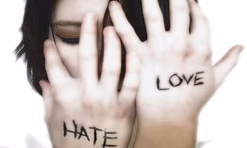 Benh la: Hoang tuong ve tinh yeu la mot benh