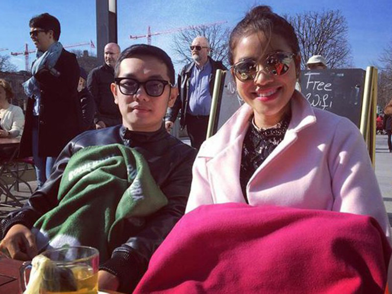 Hình ảnh Phạm Hương tại Mỹ với gương mặt tròn xoe, giấu đi vòng 2 trước ống kính máy ảnh từng gây xôn xao dư luận.