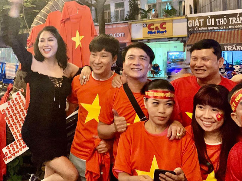 Phi Thanh Vân chúc mừng thầy trò HLV Park Hang Seo.