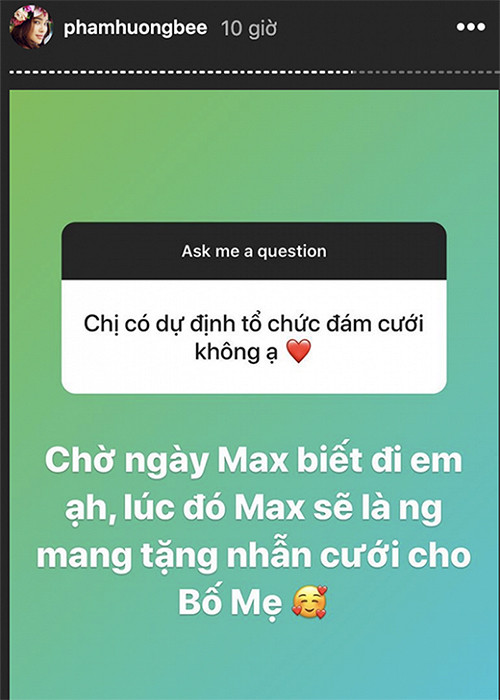 Gần đây, Phạm Hương tiết lộ cô sẽ tổ chức đám cưới khi bé Maximus biết đi.