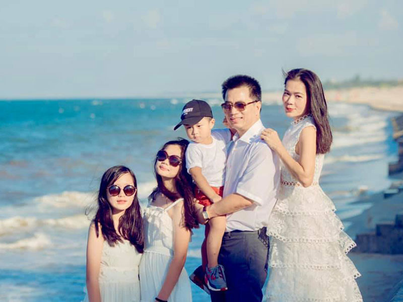 Mỹ Lệ giảm dần các hoạt động âm nhạc để có thời gian chăm sóc chồng con.