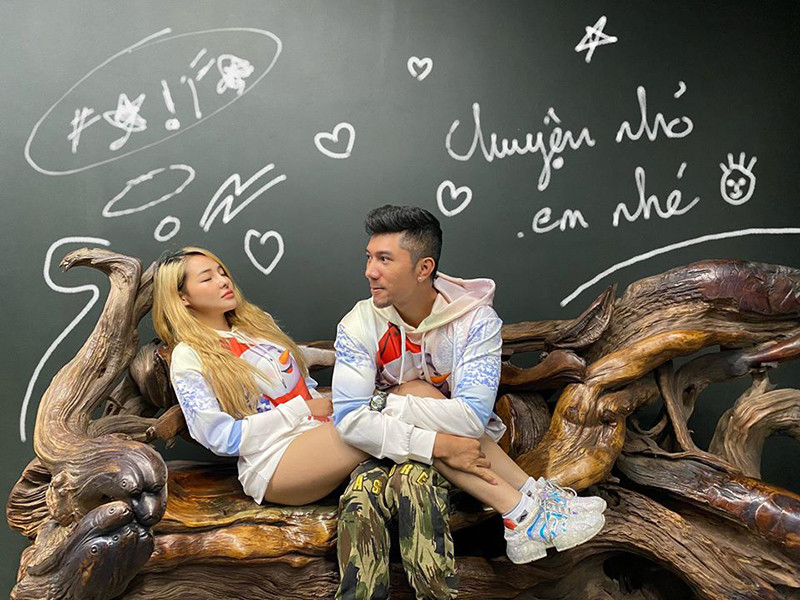  Lương Bằng Quang - Ngân 98 bắt đầu hẹn hò năm 2016 nhưng mãi đến năm 2018 mới công khai.