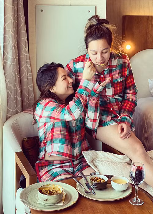 Cuoc song cua con gai ruot Phi Nhung sau 2 nam lo dien