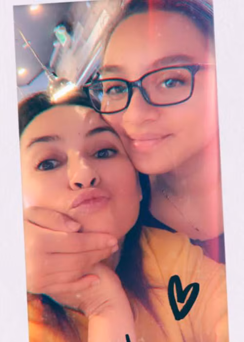 Cuộc sống sau 2 năm lộ diện của con gái Phi Nhung vẫn đầy bình yên.