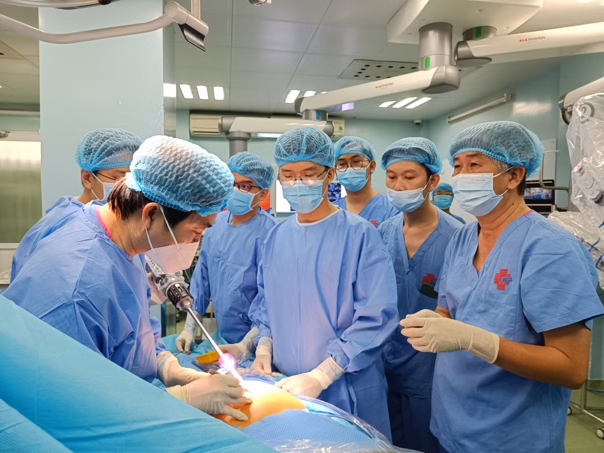 Sieu am o bung thuong quy giup phat hien som ung thu than