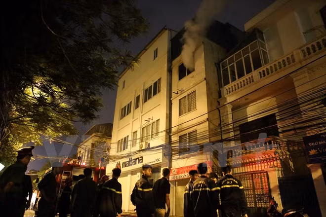 Ha Noi: Chay kho chua do cong ty May Nha Be