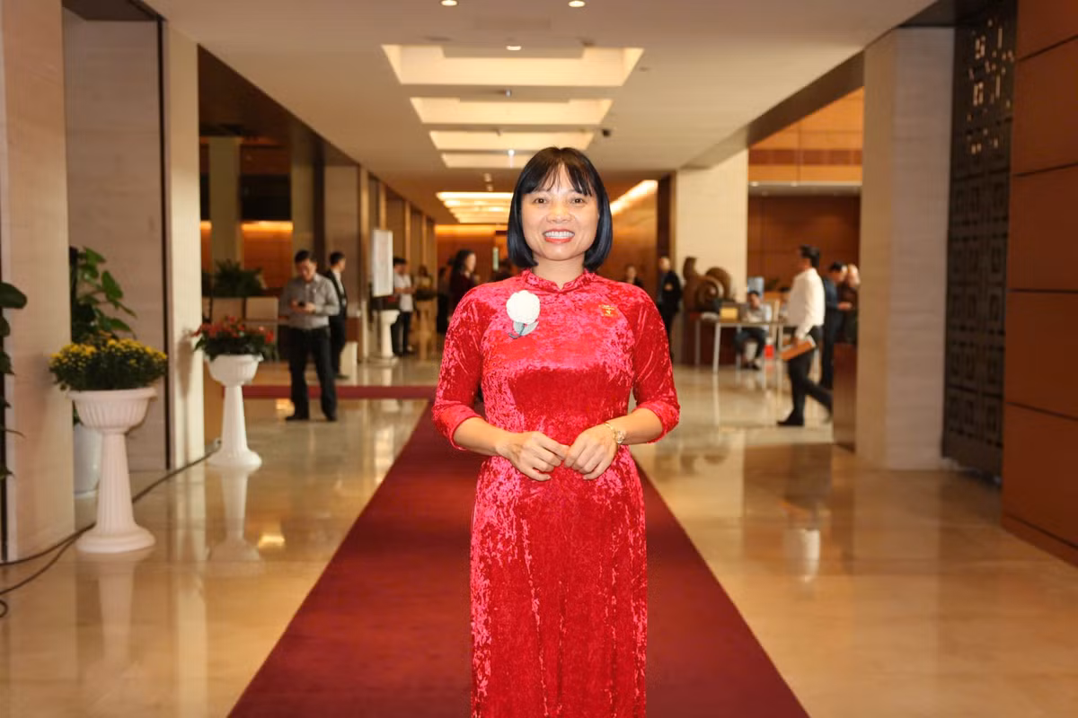 Tuyen sinh lop 10, thi tot nghiep THPT 2025: Phep thu voi Bo GD&DT va hoc sinh?-Hinh-5