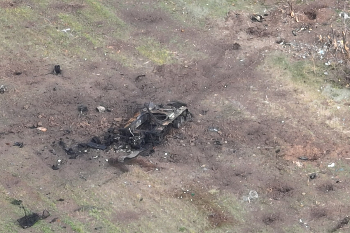 Tài khoản mang tên Kriegsforscher của một binh sĩ thuộc lực lượng thủy quân lục chiến Ukraine trên mạng xã hội X mới đây đã chia sẻ những bức ảnh về các xe thiết giáp bị phá hủy tại ngôi làng. Ảnh: X/OSINTua. 