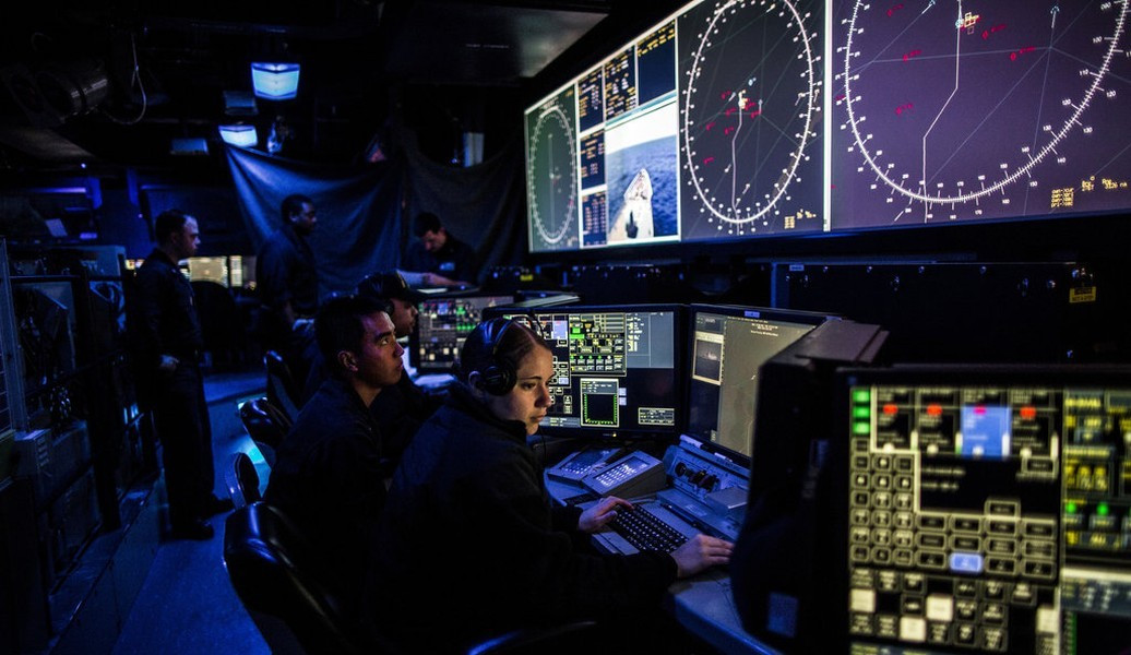 Thậm chí mới đây còn xuất hiện thông tin cho biết Tập đoàn Raytheon đang nghiên cứu một phiên bản đặc biệt của tên lửa SM-6, trong biến thể này vận tốc tối đa được nâng lên tới Mach 5 đi kèm đầu dò radar chủ động tinh vi.