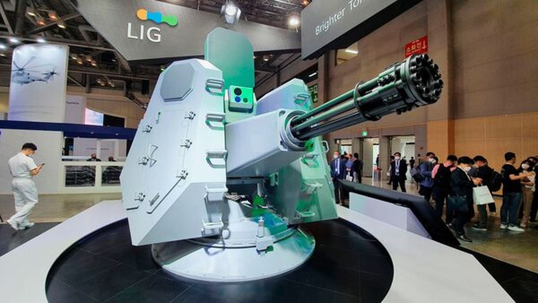 Điều thú vị ở chỗ Israel không phải lực lượng duy nhất có ý định sử dụng trở lại pháo nòng xoay cao tốc, tin tức gần đây cho thấy Hàn Quốc đang đặt cược vào các hệ thống thông thường tương tự.