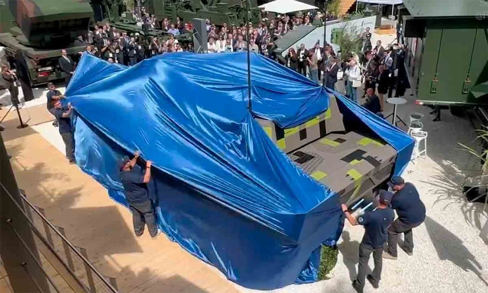 Cũng tại Triển lãm Eurosatory 2024, Công ty Rheinmetall của Đức đã giới thiệu một biến thể của xe tăng chiến đấu chủ lực KF51 đầy hứa hẹn ở phiên bản Concept Uncrewed Turret (CUT) với tháp pháo hoàn toàn tự động.