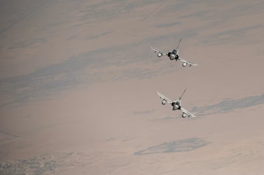 Trước diễn biến mới nhất, Nga cảnh báo sẽ coi tiêm kích Mirage 2000-5 là phương tiện mang vũ khí hạt nhân chiến thuật và sẽ có động thái đáp trả thích đáng khi chúng xuất hiện trên bầu trời Ukraine.