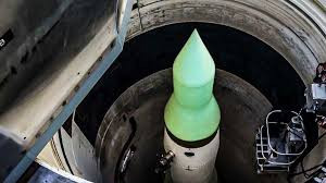 Chương trình Sentinel ra đời với mục đích cải thiện năng lực hạt nhân của Mỹ, nó sẽ hiện đại hóa bộ phận mặt đất trong bộ ba hạt nhân của quốc gia, bao gồm tên lửa đạn đạo phóng từ mặt đất, tên lửa đạn đạo phóng từ tàu ngầm và oanh tạc cơ chiến lược mang bom hạt nhân và tên lửa. Mục tiêu chính của chương trình không phải là tấn công mà là ngăn chặn đối thủ bằng cách đe dọa một sự đáp trả hạt nhân mạnh mẽ và vô hiệu hóa khả năng quân sự của đối thủ.