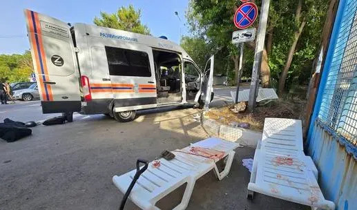 Ngày 24/6, Điện Kremlin cáo buộc thẳng thừng Mỹ về cuộc tấn công vào thành phố Sevastopol trên bán đảo Crimea. Nga nói Ukraine đã dùng các tên lửa ATACMS do Mỹ cấp để thực hiện vụ tấn công khiến ít nhất 4 người chết (trong đó có 2 trẻ em) và 151 người bị thương (gồm hàng chục trẻ em).