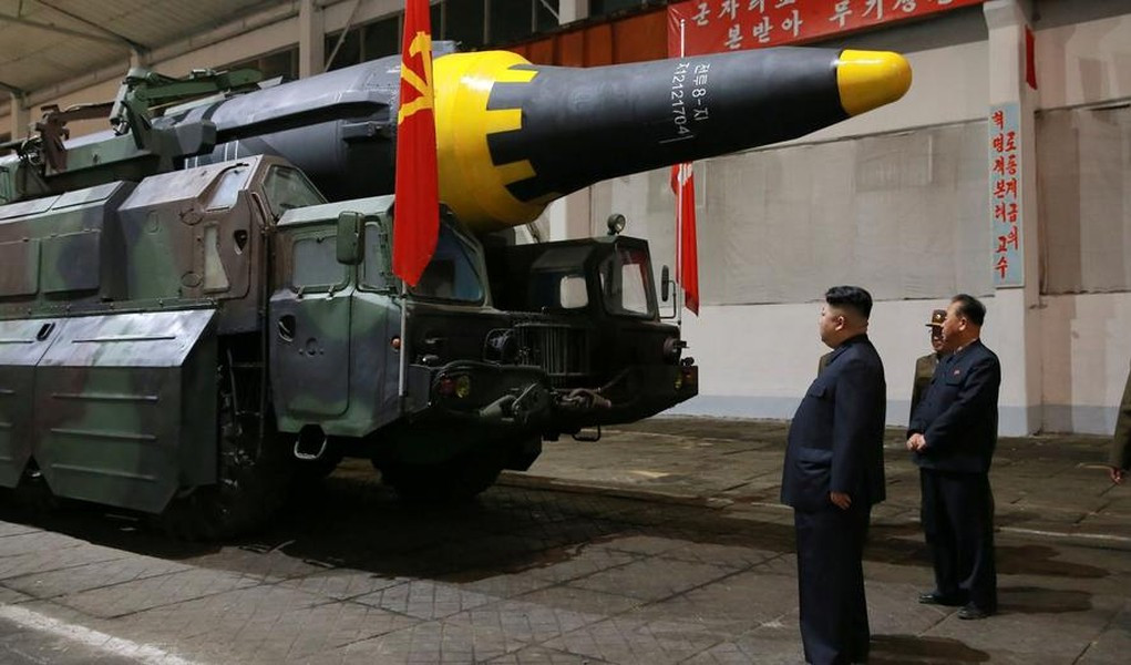 Chuyên gia đau đầu về nguồn gốc vũ khí hạt nhân của Triều Tiên - Hình 8 Chuyen gia dau dau ve nguon goc vu khi hat nhan cua Trieu Tien-Hinh-8