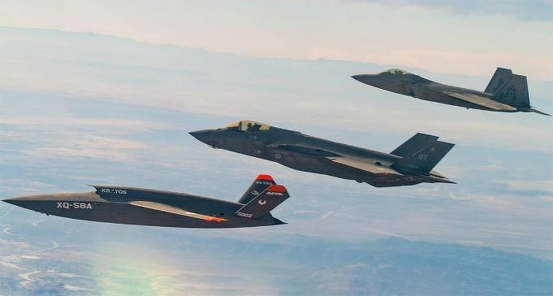 UAV tàng hình XQ-58 được hứa hẹn sẽ là một trong những vũ khí của tương lai, giúp Mỹ giữ vững ngôi vị đầu bảng về cường quốc quân sự.