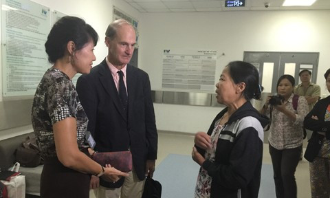 Noi kho cua thieu nu Hue mang doi chan khong lo-Hinh-3