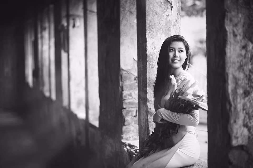 Tích cực làm nhiều công việc, tham gia các hoạt động xã hội nhưng Thu Liên thời còn là sinh viên vẫn luôn đảm bảo, giữ vững thành tích học tập tốt.