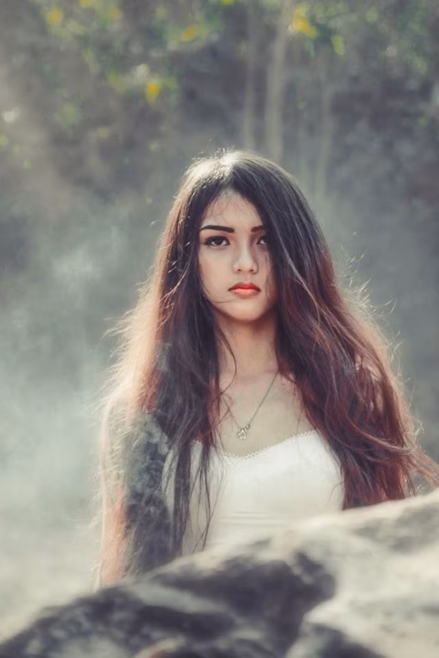 Lan Anh hiện đã tốt nghiệp ngành thuế, tài chính hệ cao đẳng, đang sinh sống ở Bình Dương và làm thêm một vài công việc để có thêm trải nghiệm về tuổi trẻ.