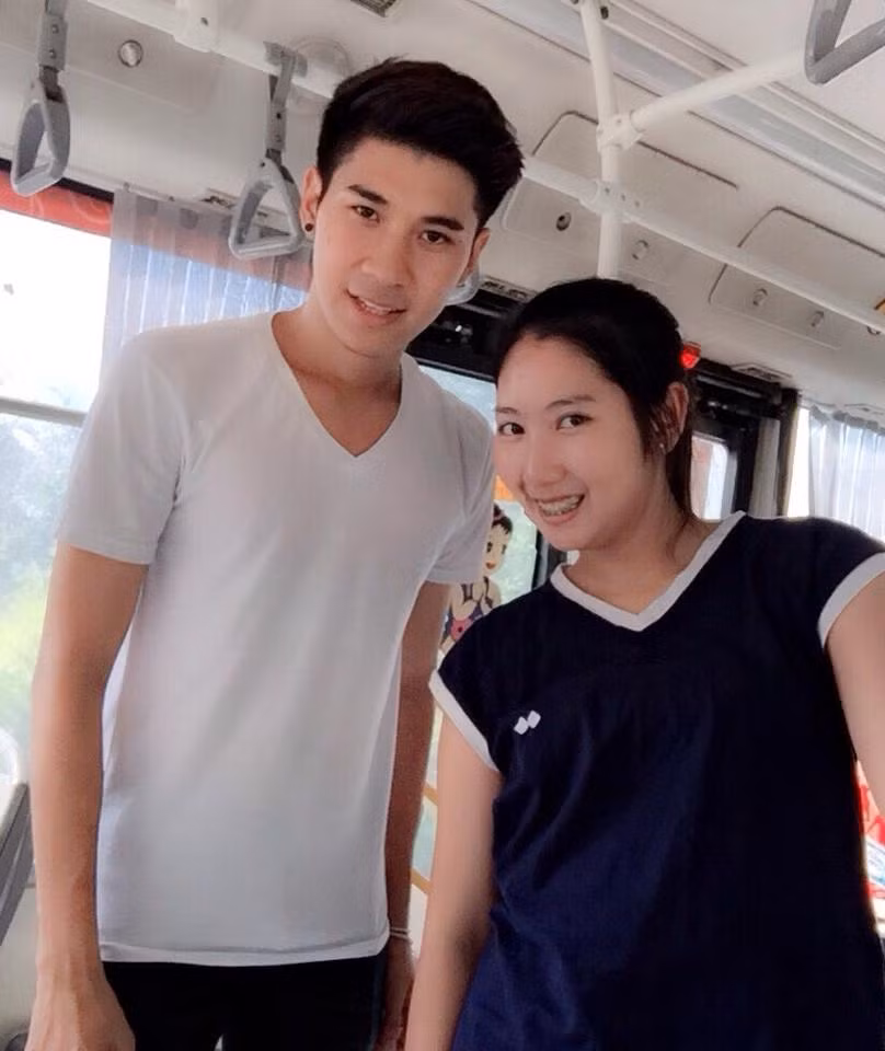 Theo tìm hiểu, phụ tá trên xe buýt chỉ là một công việc làm thêm của Oishi. Chàng hot boy mạng này thực chất đang là sinh viên theo học ngành công nghệ của một trường đại học có tiếng. Công việc phụ xe buýt giúp Oishi có thêm thu nhập và nhiều trải nghiệm hơn trong cuộc sống.