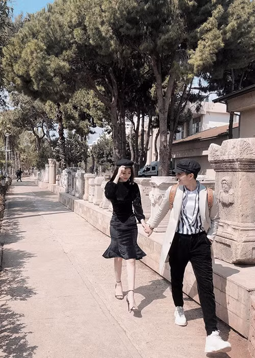 Khi được hỏi về đám cưới, Bình An cho biết, anh sẽ kết hôn vào tháng 9 âm nhưng chưa biết là năm nào.