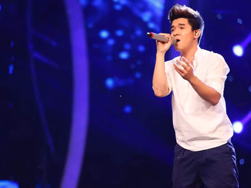 Năm 2015, Quang Đông tham gia chương trình Học viện ngôi sao.