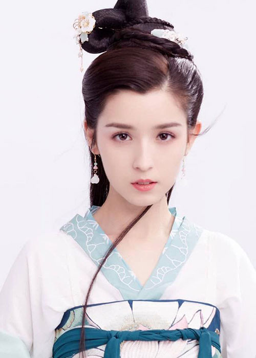 Đến nay, 9x bị nghi là người thứ ba chen vào cuộc hôn nhân của Huỳnh Hiểu Minh và Angelababy chưa có hoạt động nghệ thuật nào nổi bật.